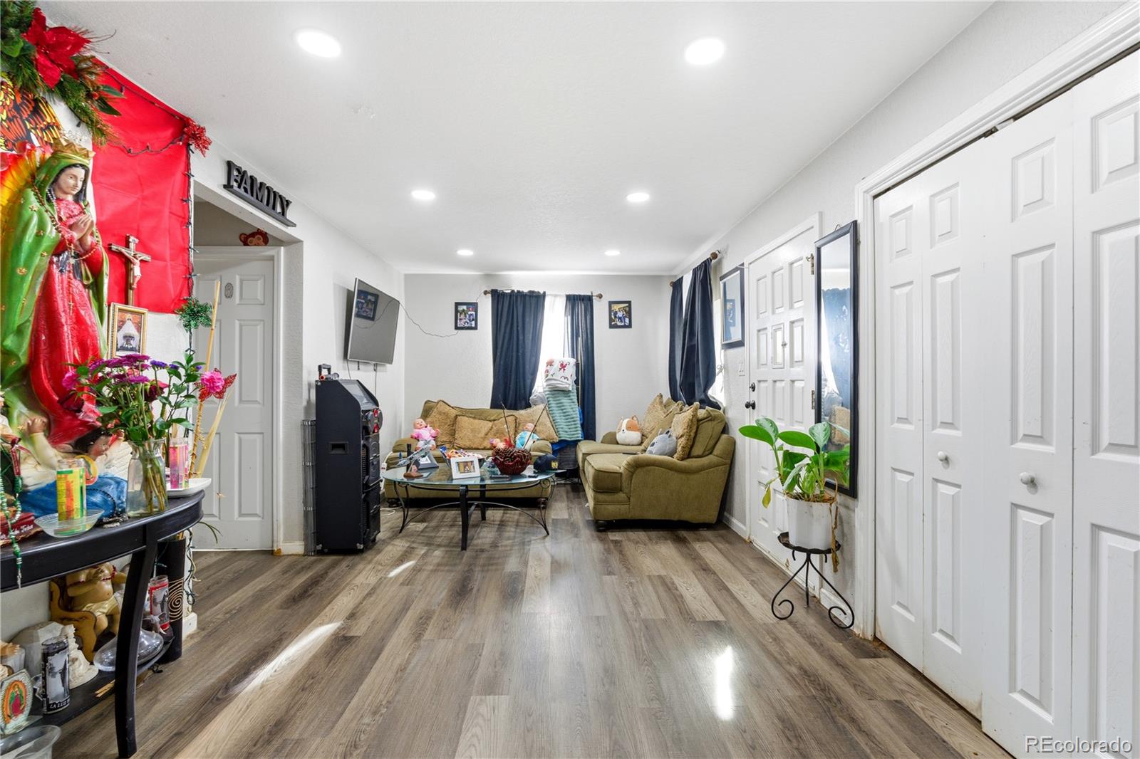 850 Oakland Aurora CO 80010