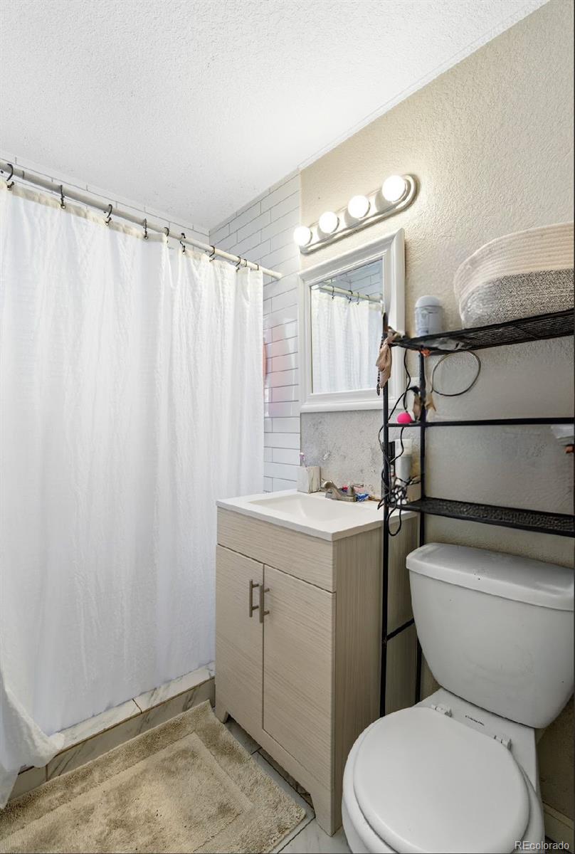 850 Oakland Aurora CO 80010