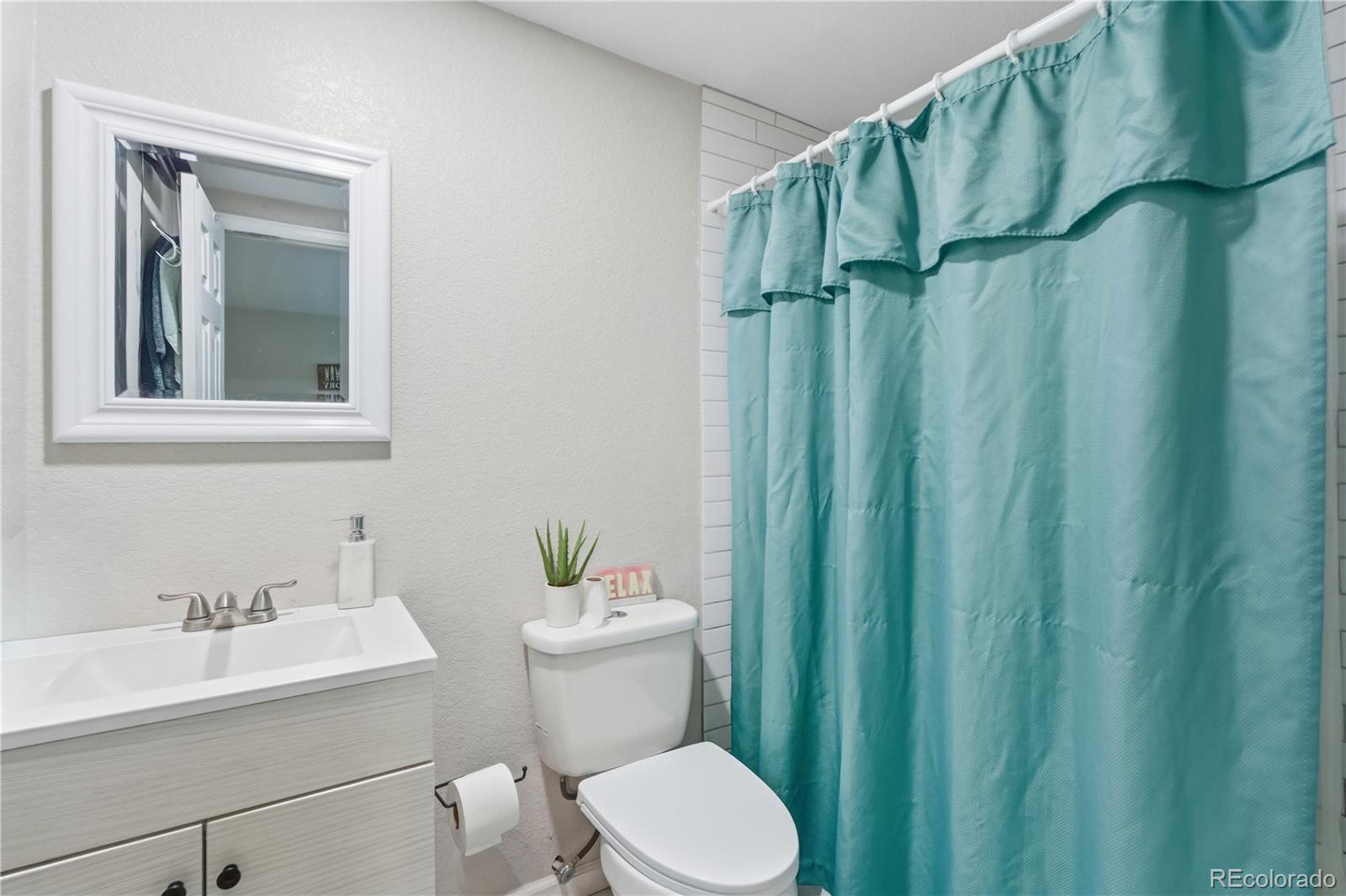 850 Oakland Aurora CO 80010