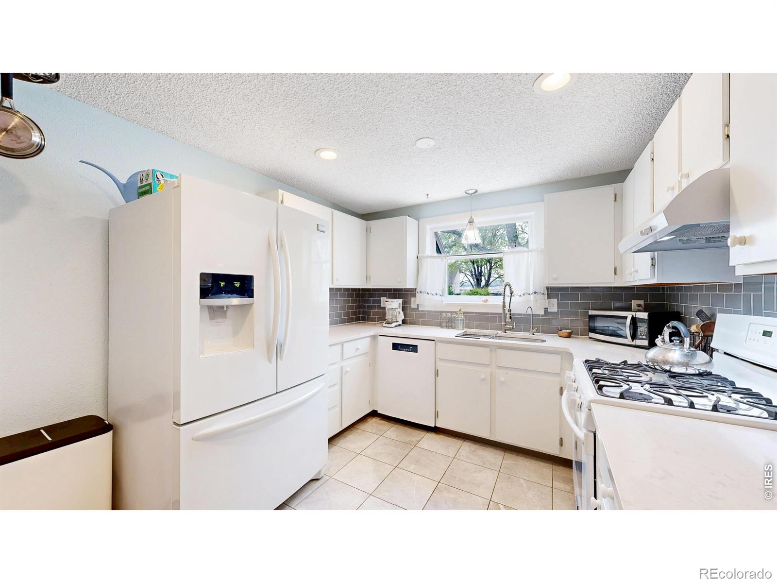 613 Chestnut Drive Loveland CO 80538