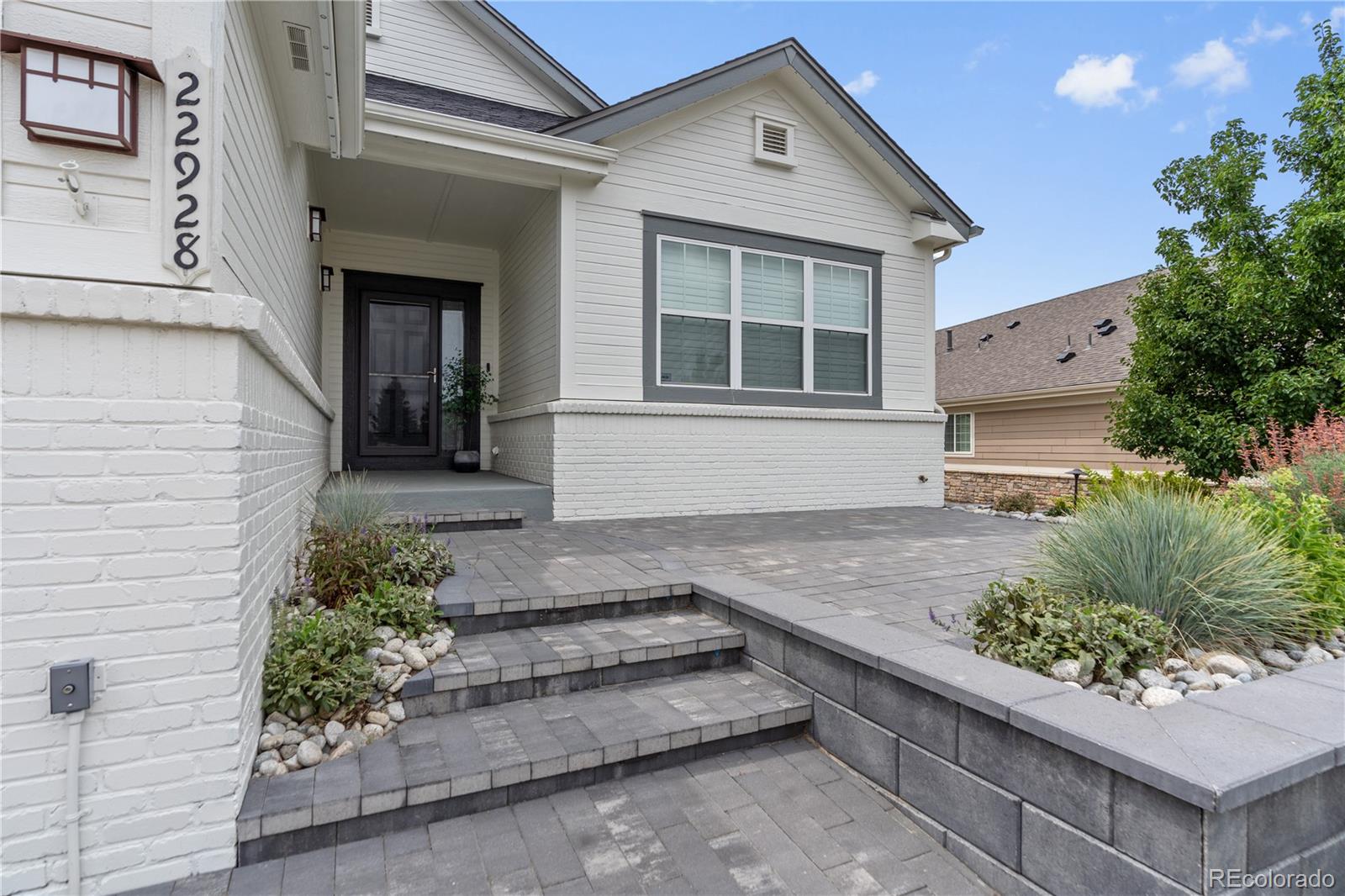 22928 E David Place Aurora CO 80016
