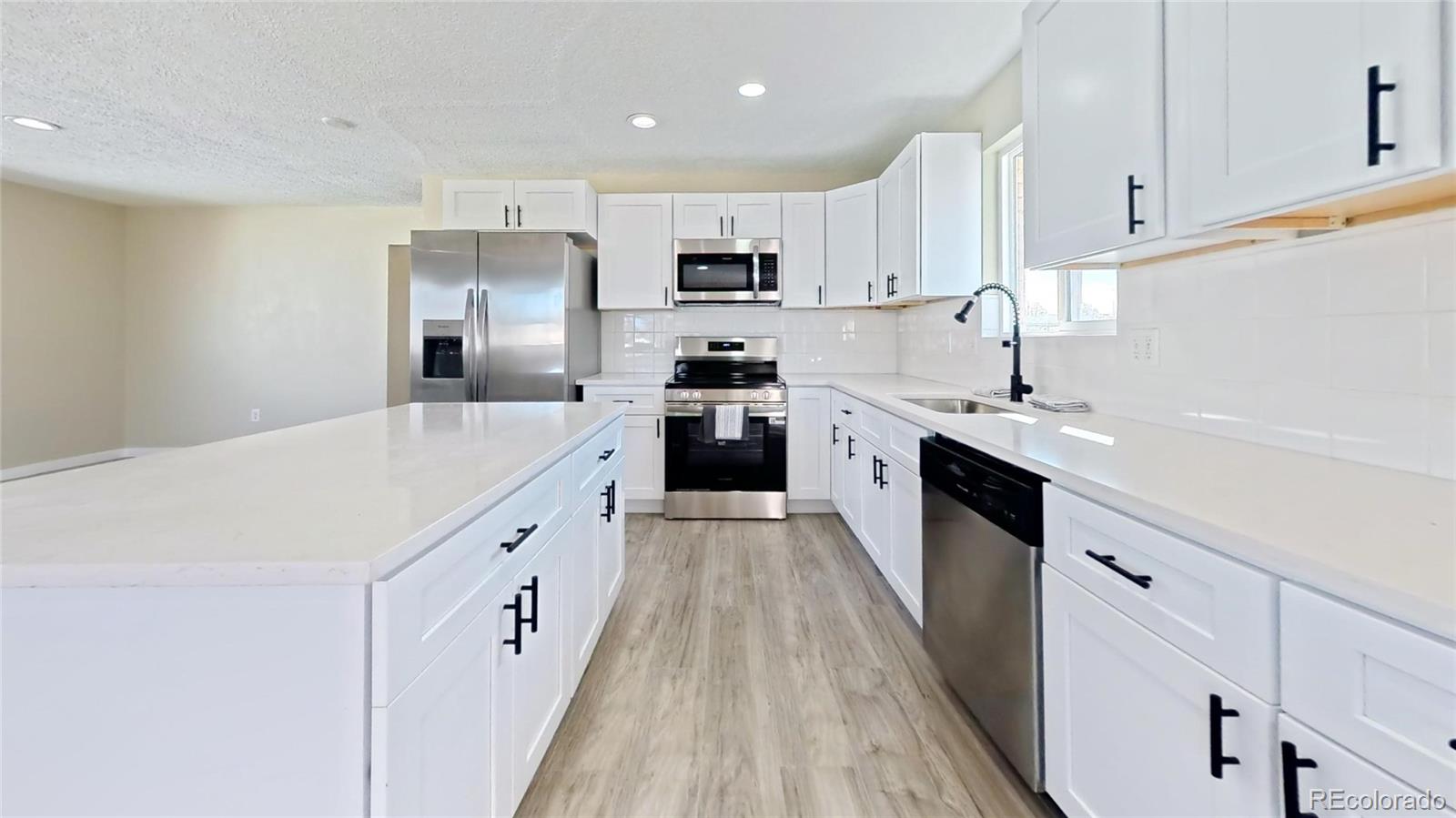 432 3rd Avenue Deer Trail CO 80105