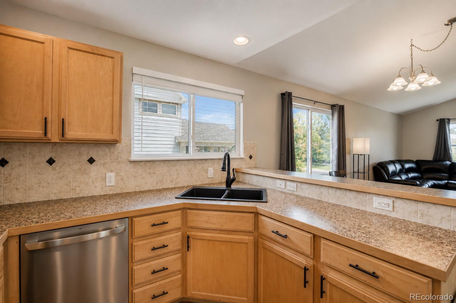 212 Sycamore Avenue Johnstown CO 80534