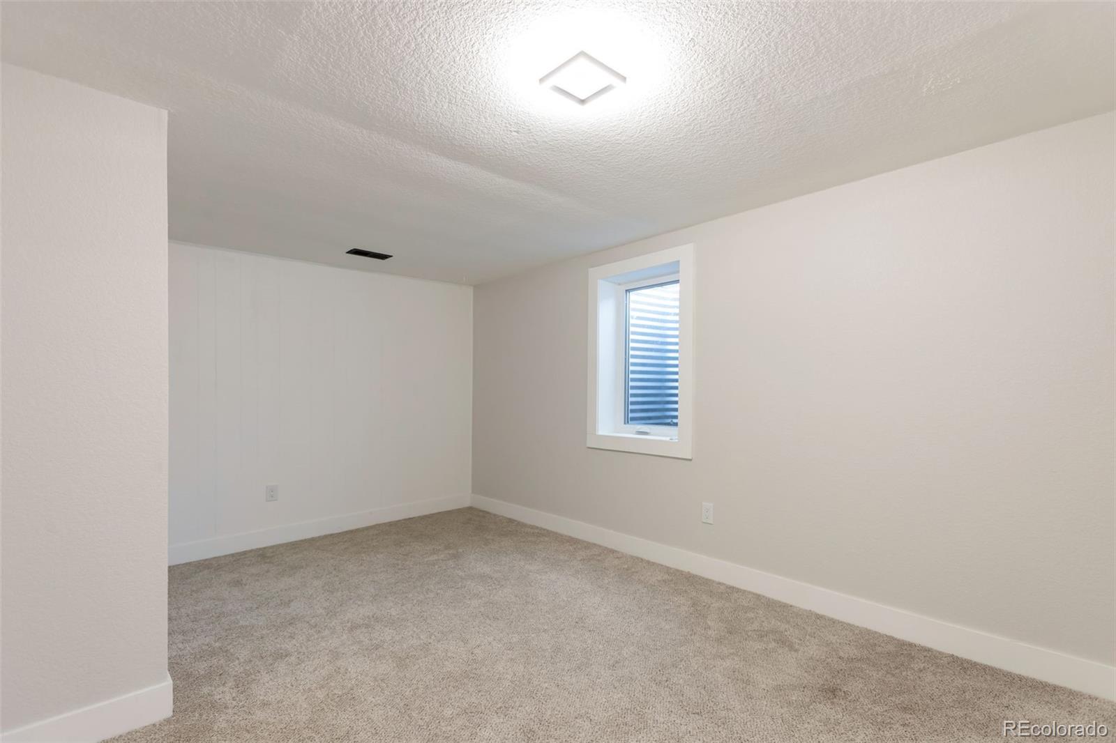 1738 S Newland Street Lakewood CO 80232