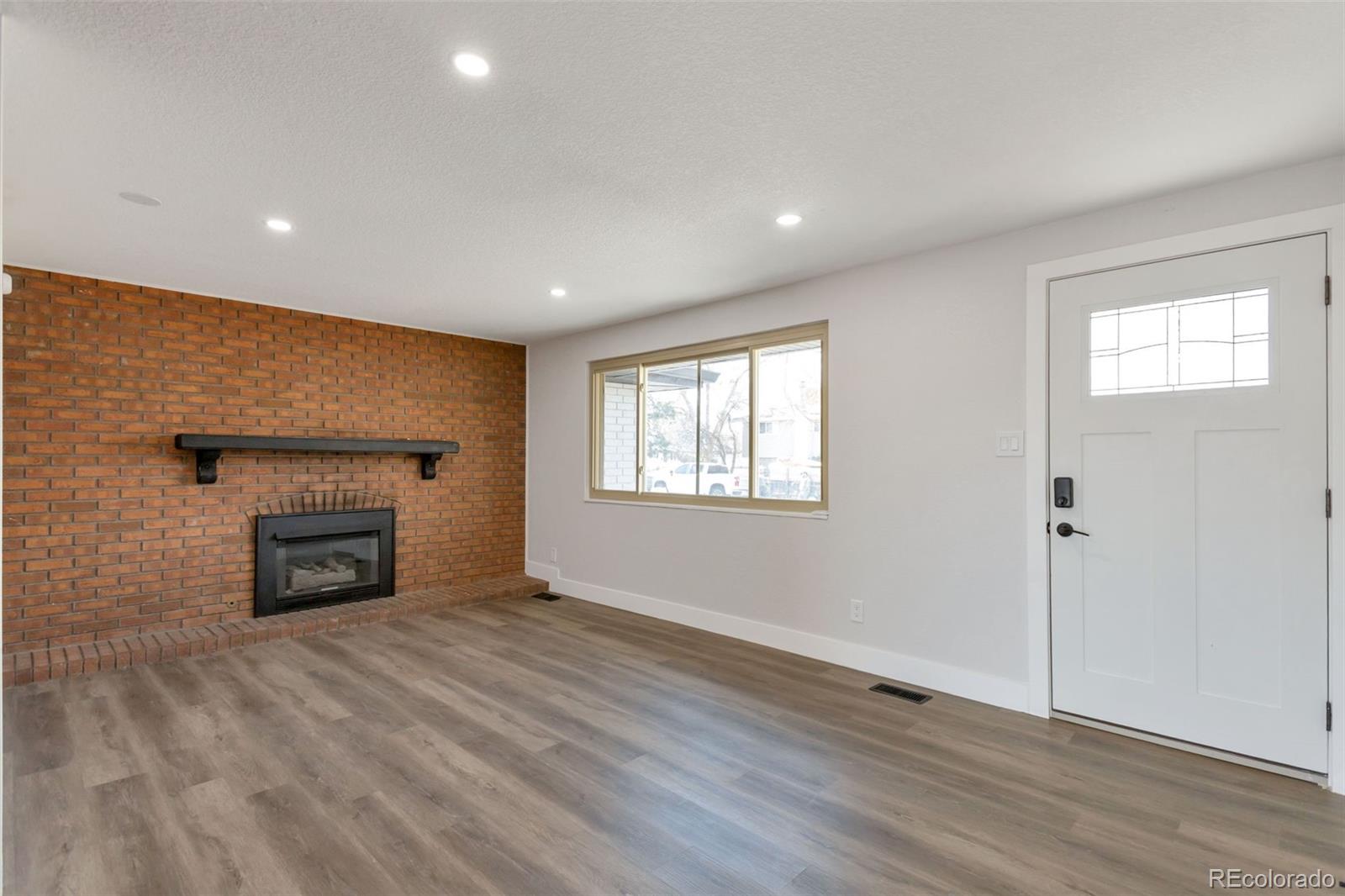 1738 S Newland Street Lakewood CO 80232