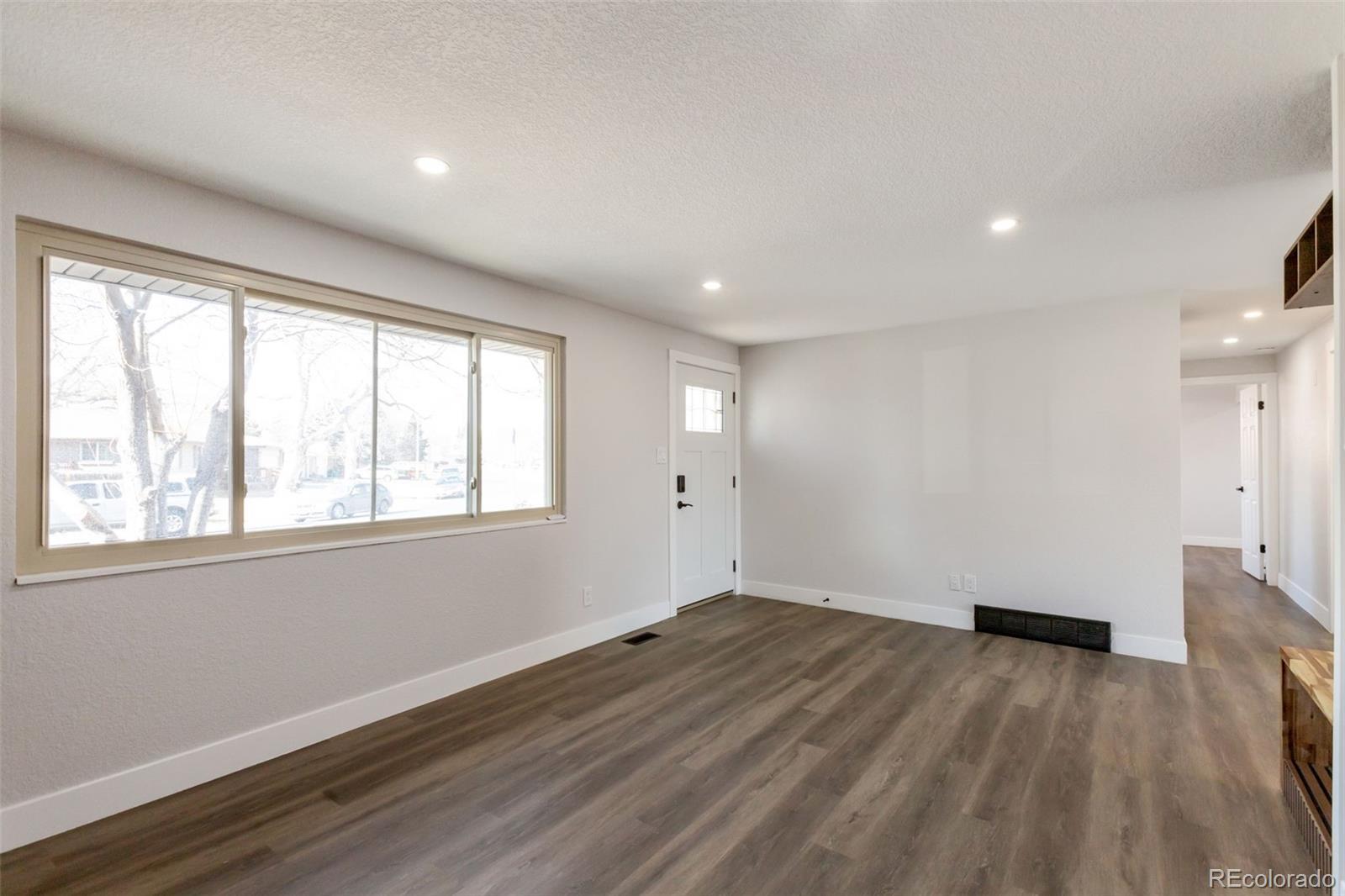 1738 S Newland Street Lakewood CO 80232