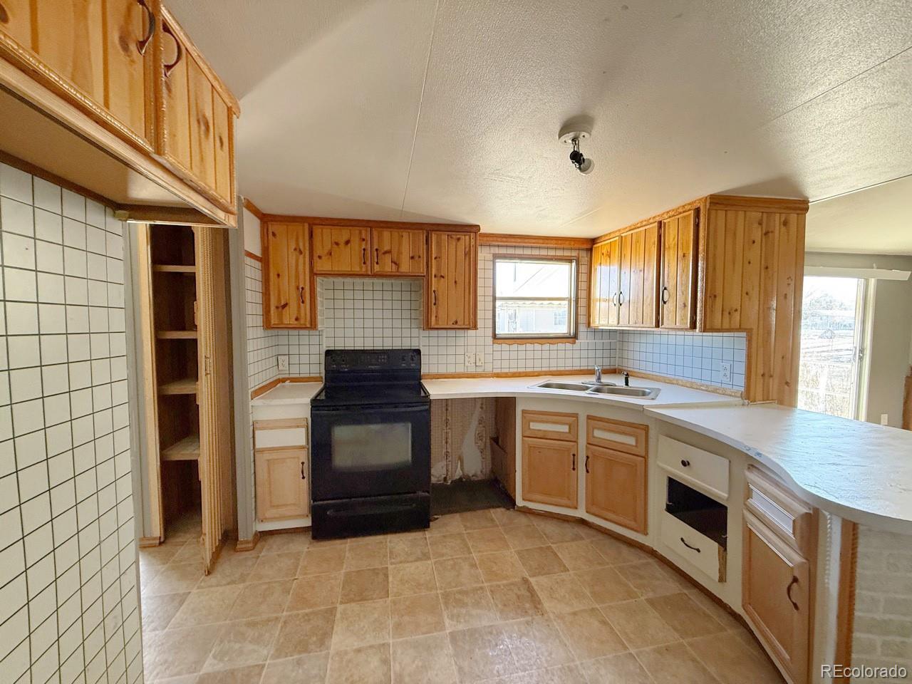 10 Rickey Place Monte Vista CO 81144