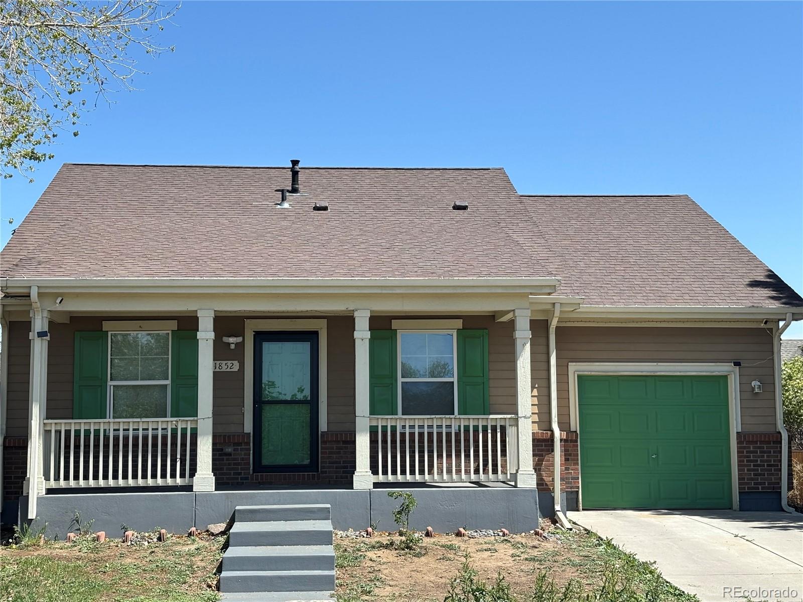 1852 Eagle Street Aurora CO 80011