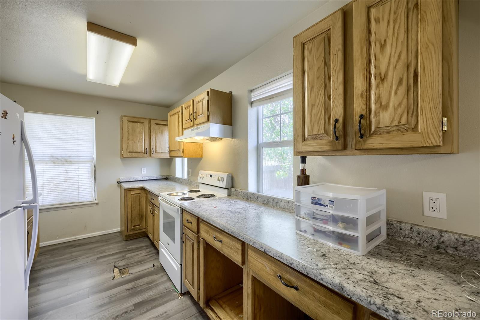1852 Eagle Street Aurora CO 80011