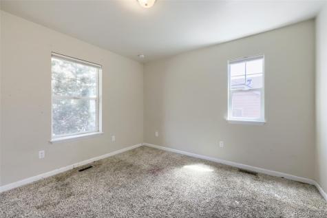 1852 Eagle Street Aurora CO 80011