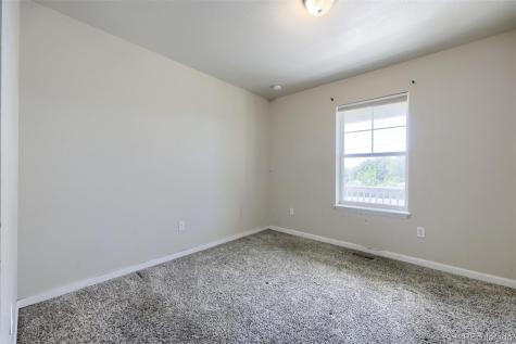 1852 Eagle Street Aurora CO 80011