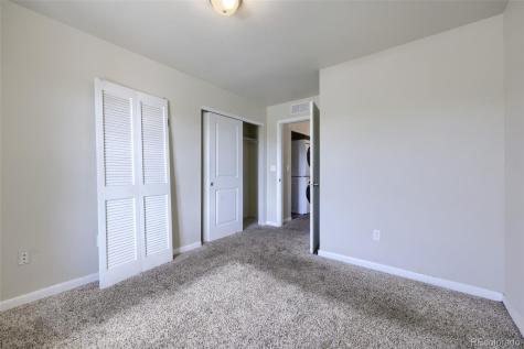1852 Eagle Street Aurora CO 80011