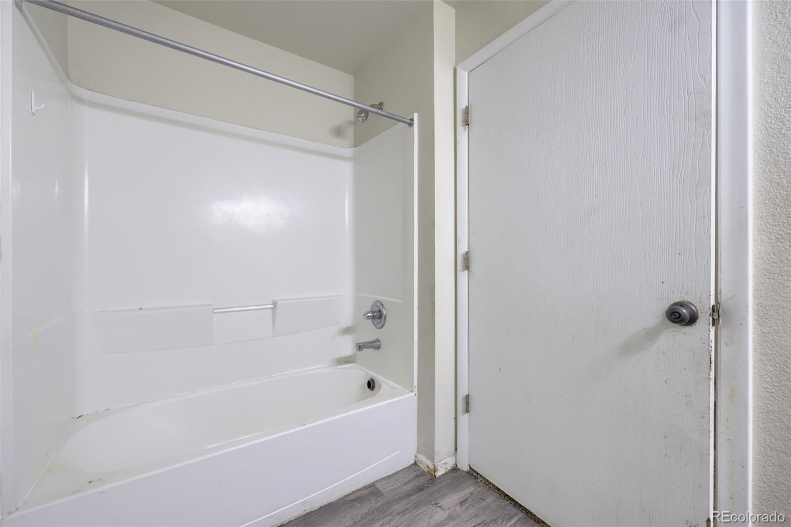 1852 Eagle Street Aurora CO 80011