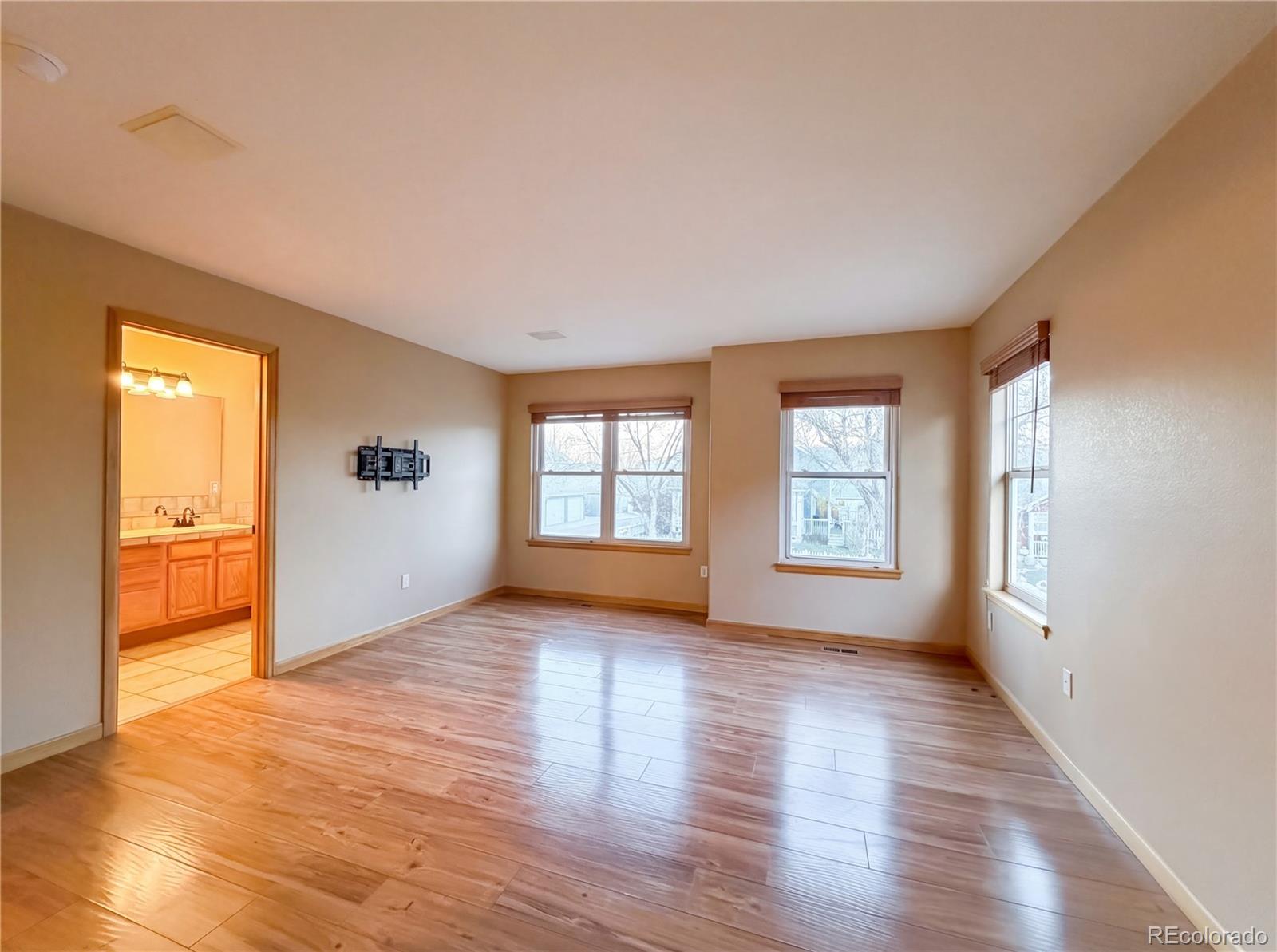 231 Maggie Street Longmont CO 80501