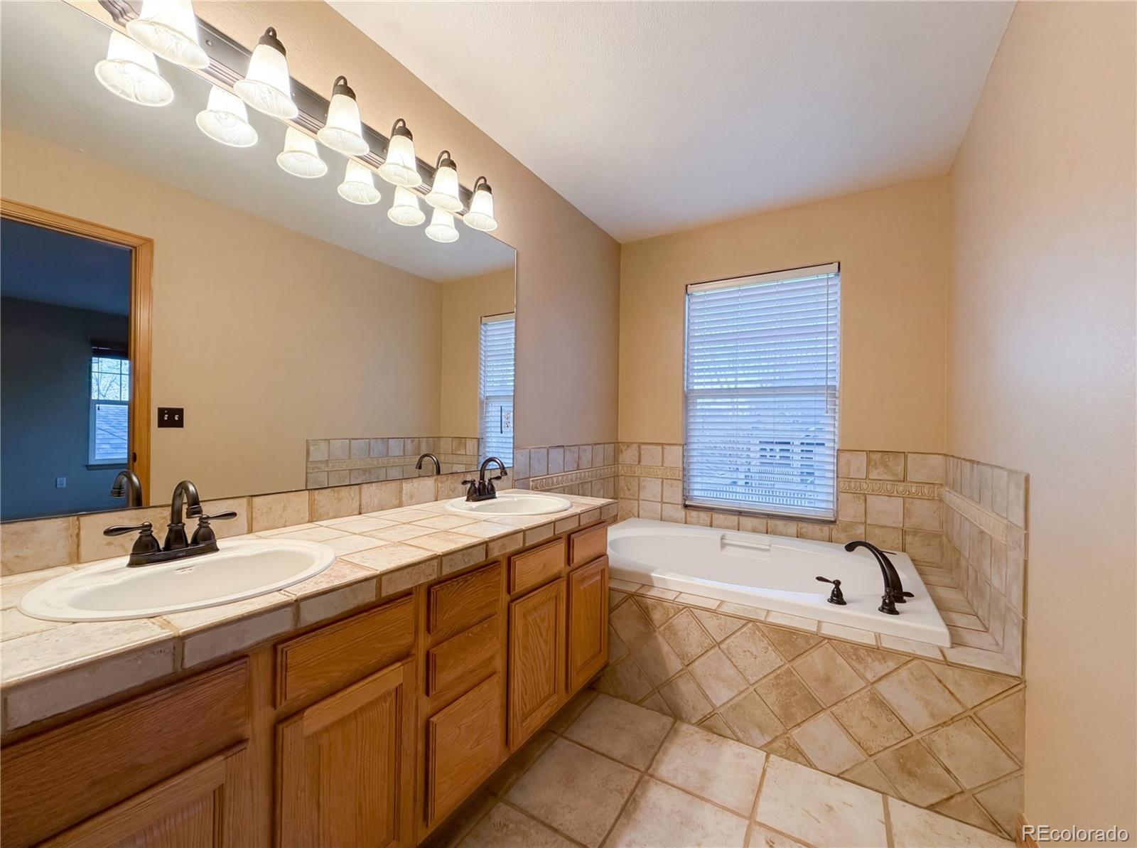 231 Maggie Street Longmont CO 80501