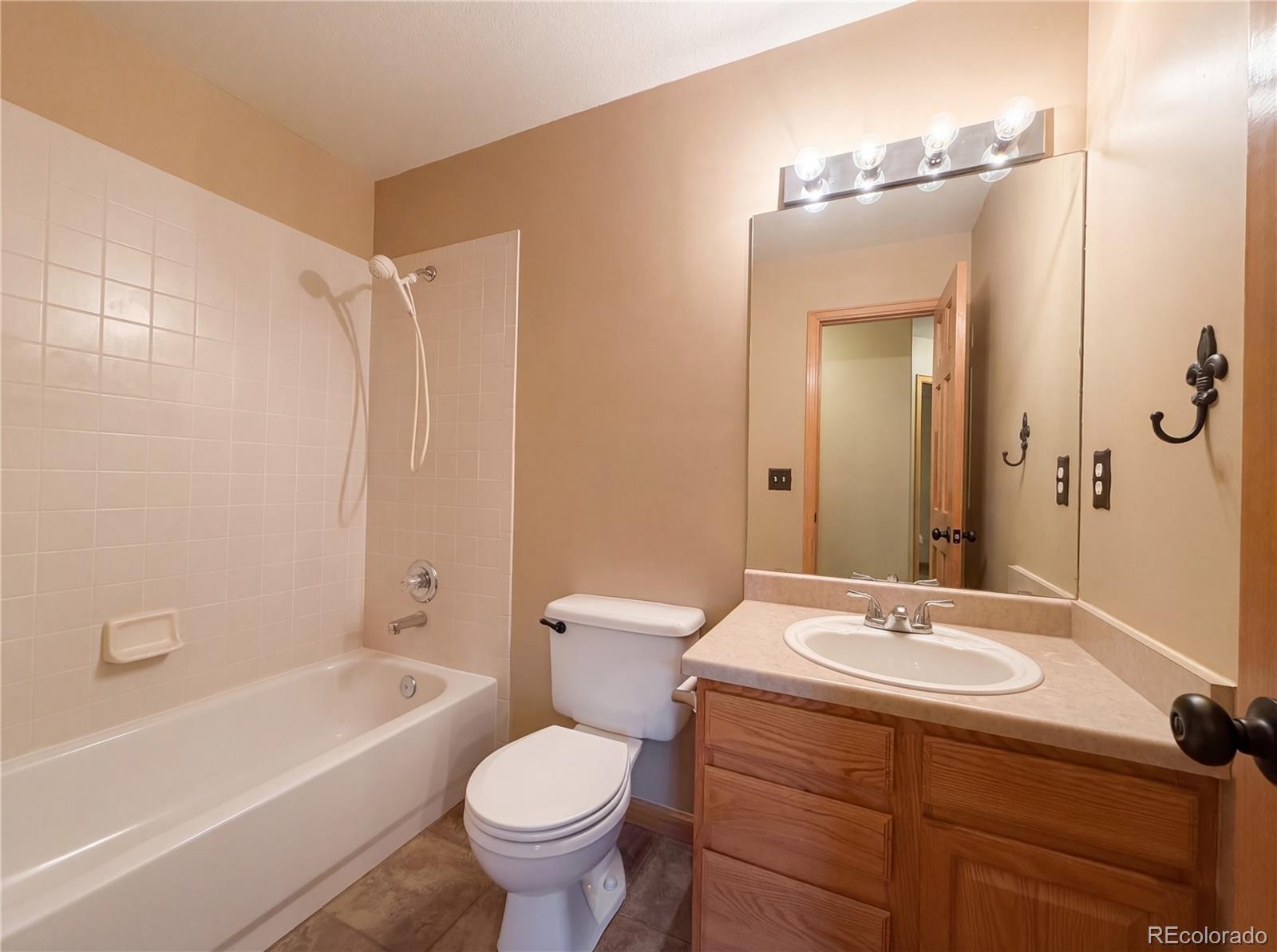 231 Maggie Street Longmont CO 80501