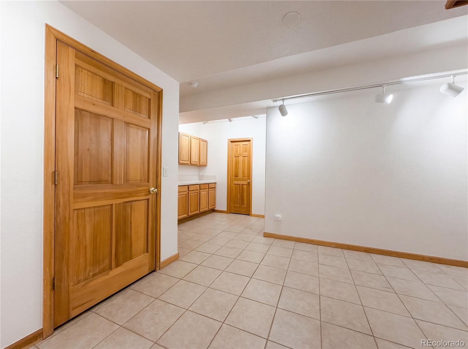 231 Maggie Street Longmont CO 80501