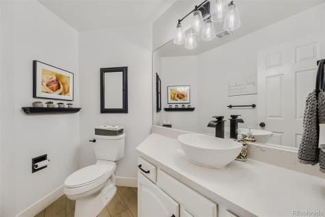 211 Durham Court Castle Pines CO 80108
