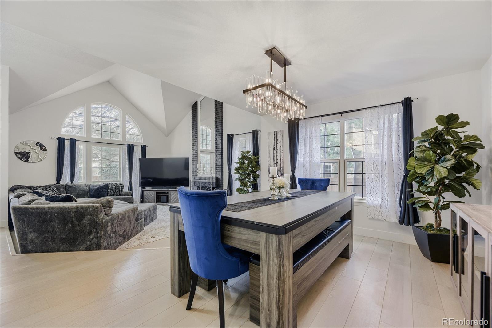 211 Durham Court Castle Pines CO 80108