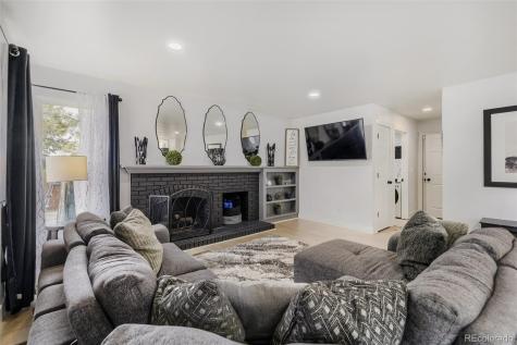 211 Durham Court Castle Pines CO 80108