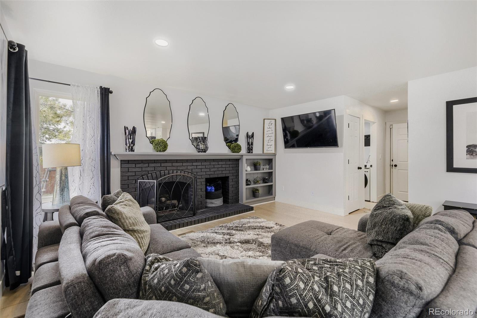 211 Durham Court Castle Pines CO 80108
