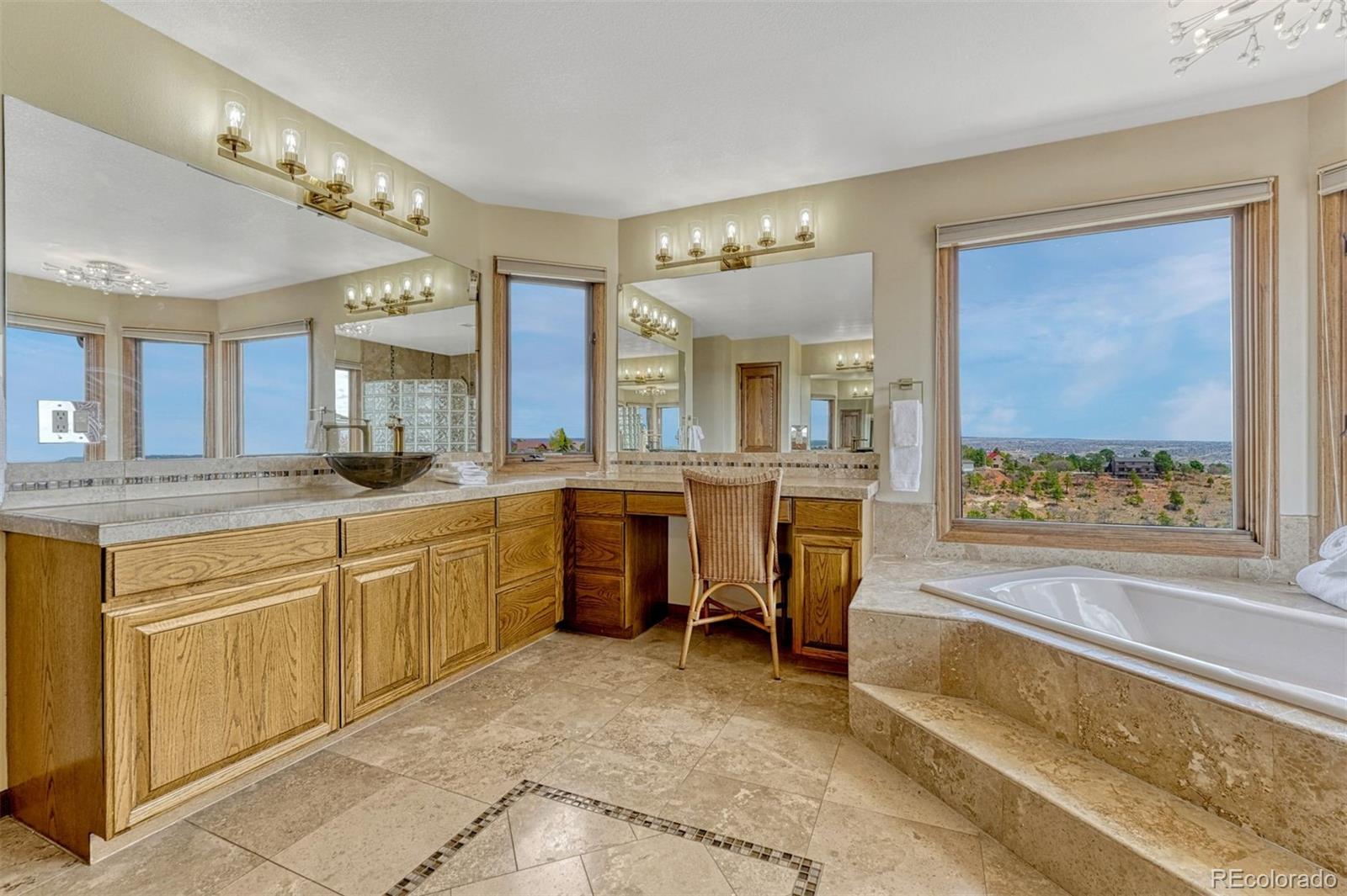 2255 Oak Hills Drive Colorado Springs CO 80919