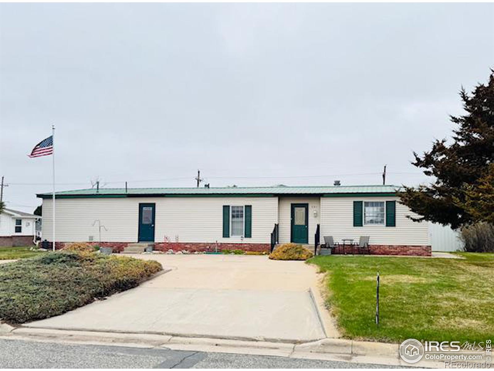 731 S Washington Avenue Haxtun CO 80731