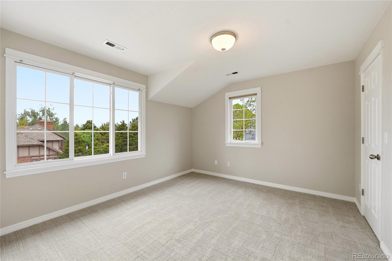 6566 S Madison Court Centennial CO 80121