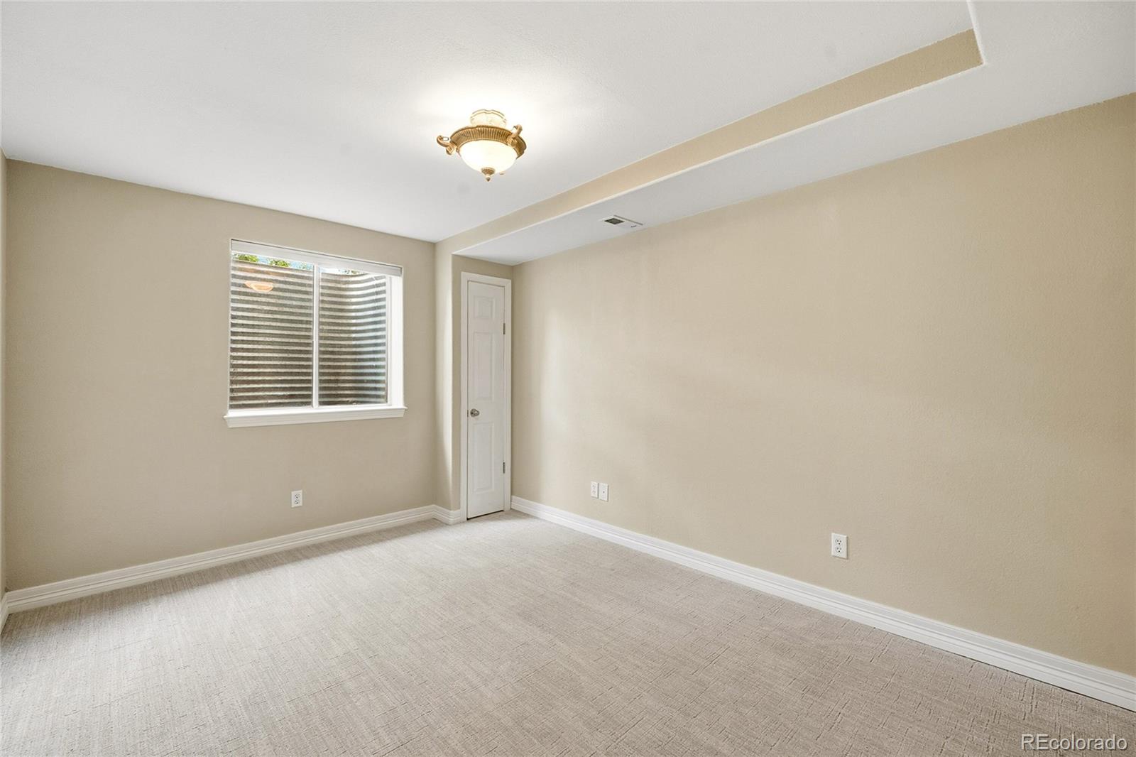 6566 S Madison Court Centennial CO 80121
