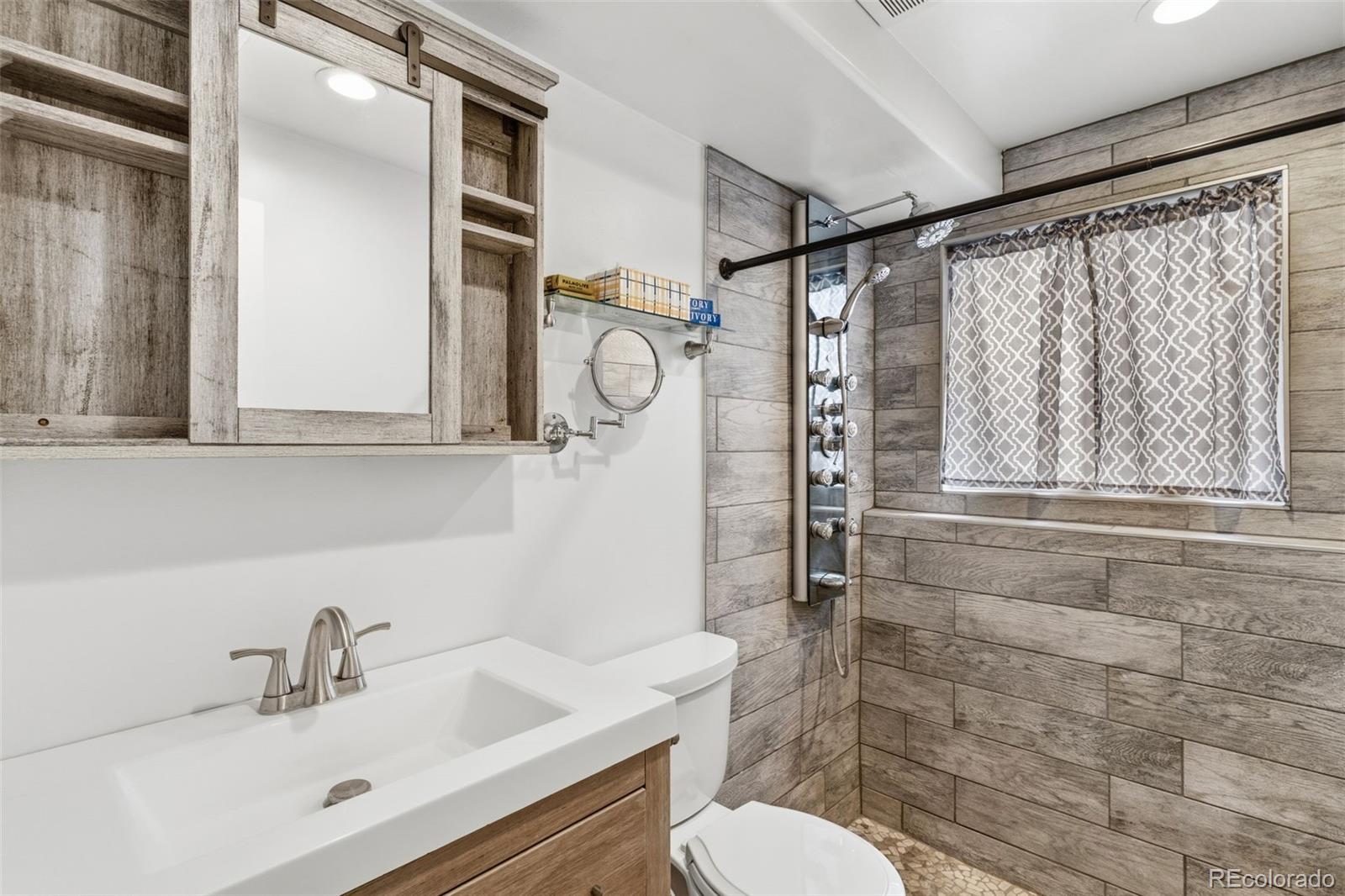 1556 Willshire Drive Colorado Springs CO 80906