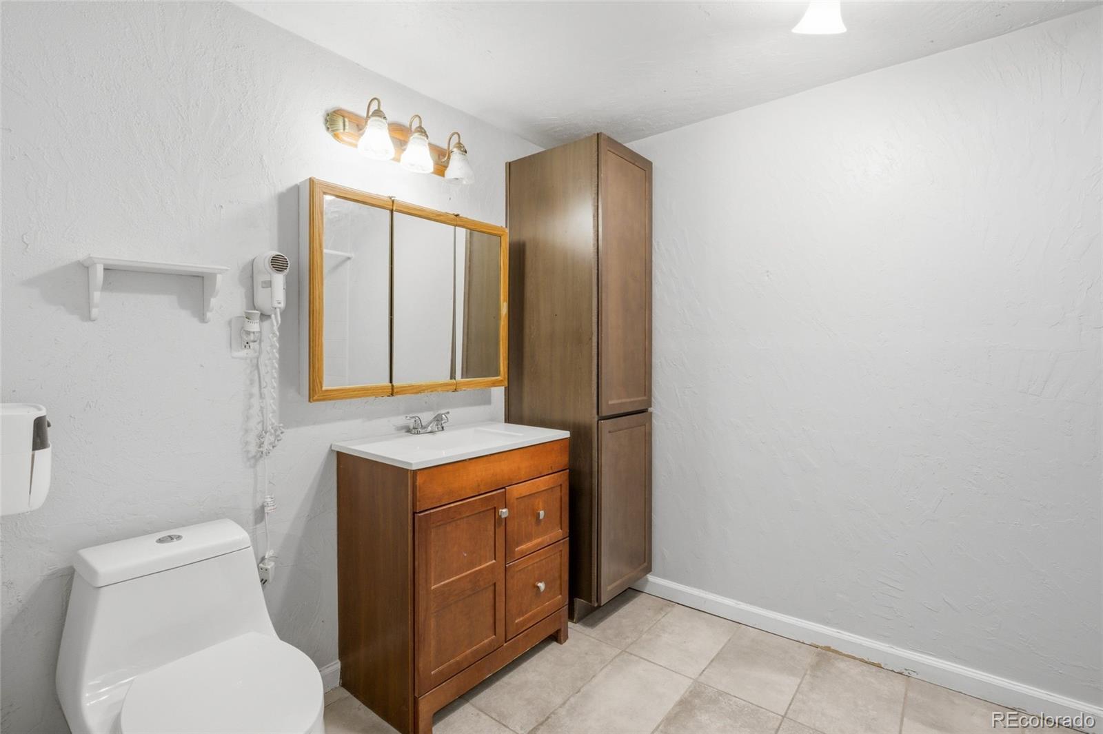 2131 Fairplay Street Aurora CO 80011