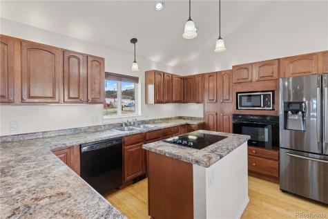 89 Midland Avenue Hartsel CO 80449