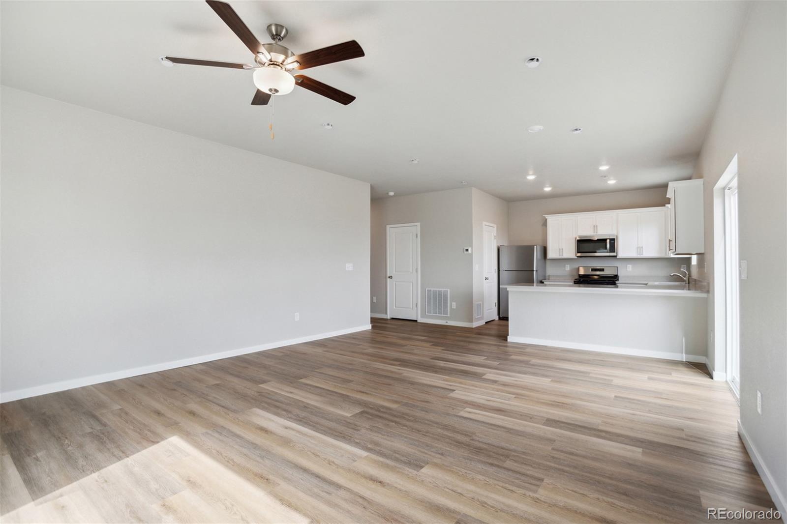 48240 Shetland Drive Bennett CO 80102