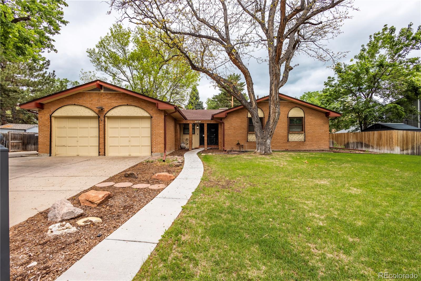 7147 S Lafayette Way Centennial CO 80122
