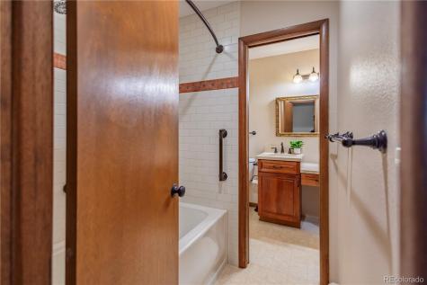 7147 S Lafayette Way Centennial CO 80122