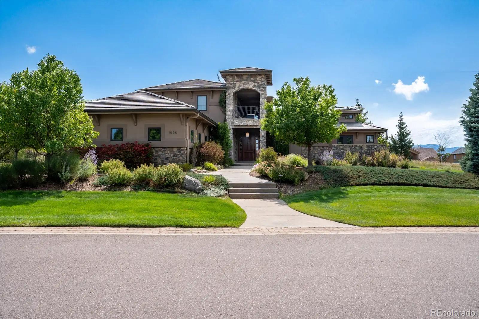 1575 Vine Cliff Heights Colorado Springs CO 80921