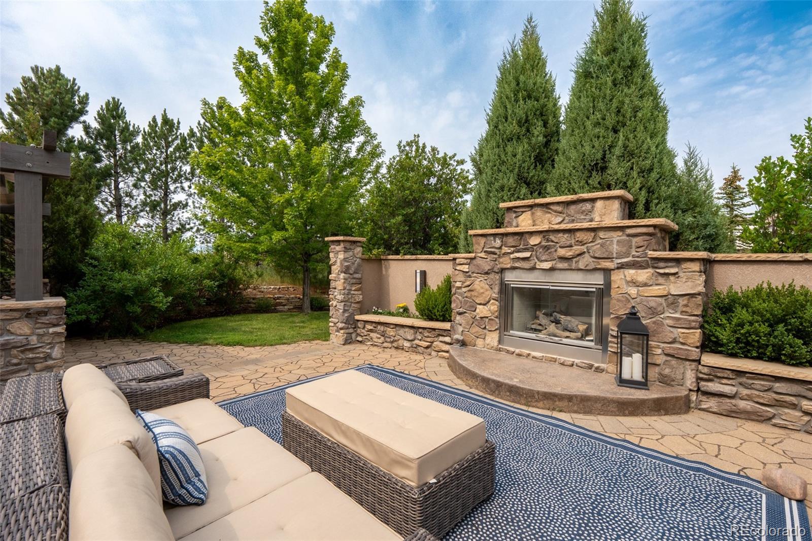 1575 Vine Cliff Heights Colorado Springs CO 80921