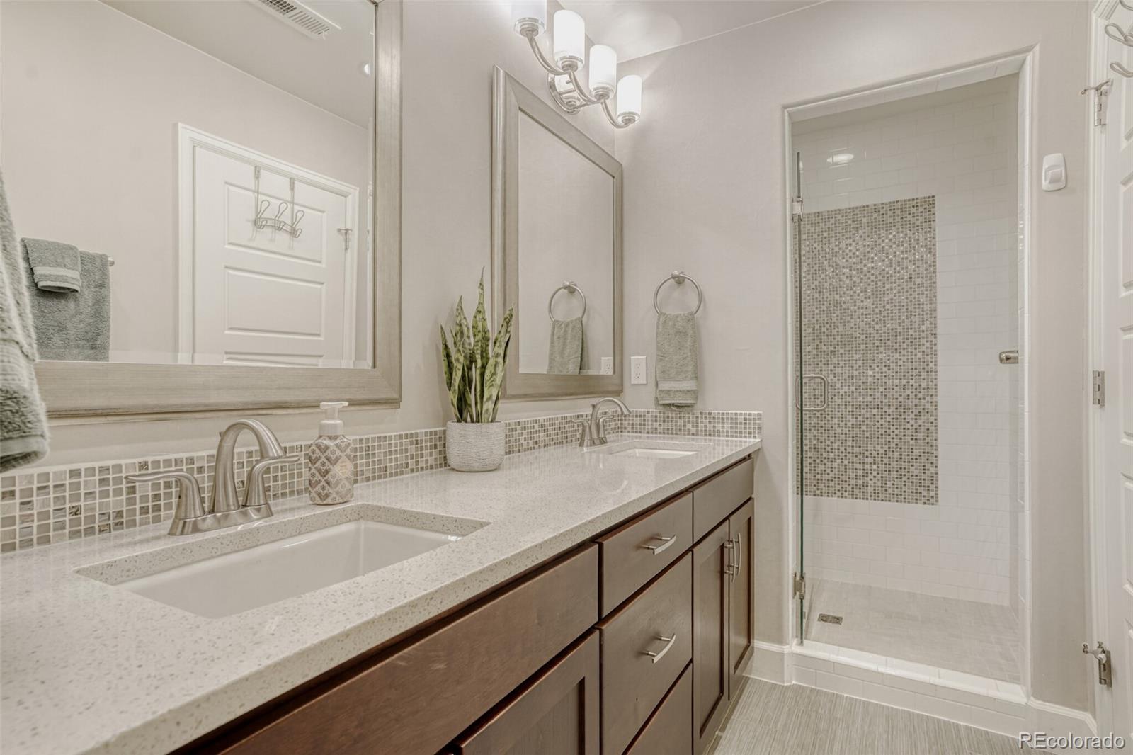5474 Espana Street Denver CO 80249