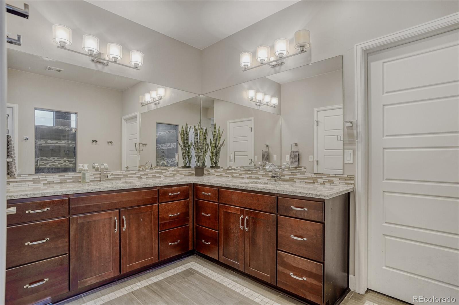 5474 Espana Street Denver CO 80249