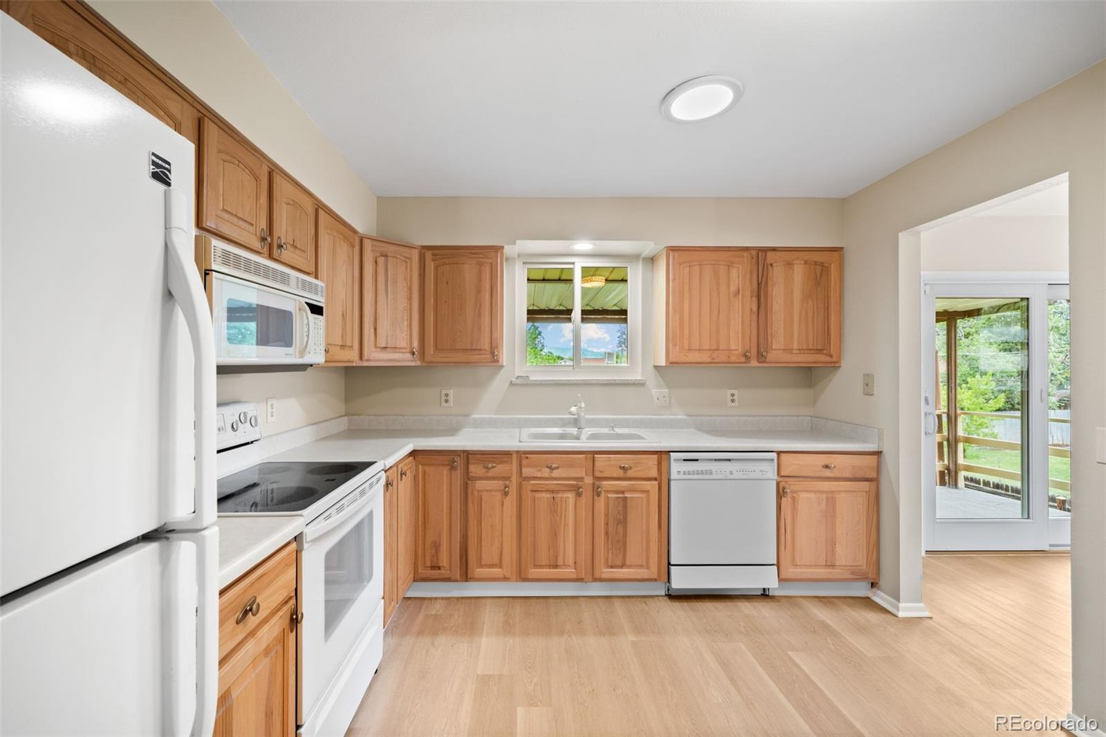 2985 S Eaton Street Denver CO 80227