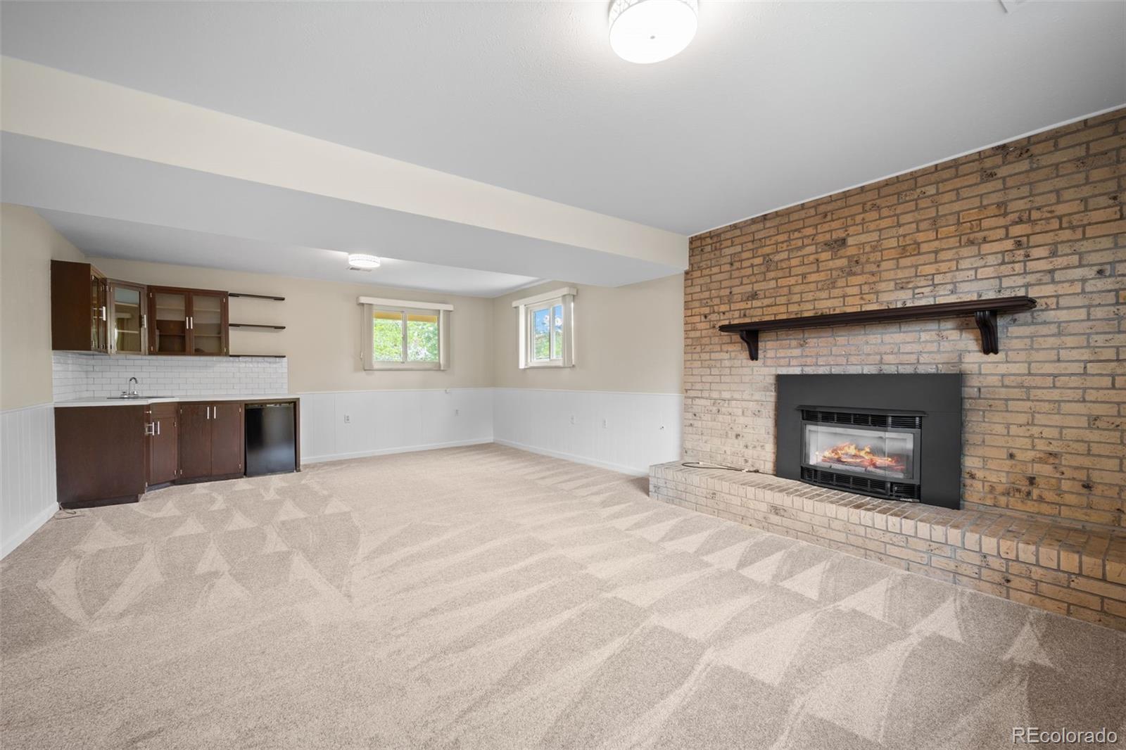 2985 S Eaton Street Denver CO 80227