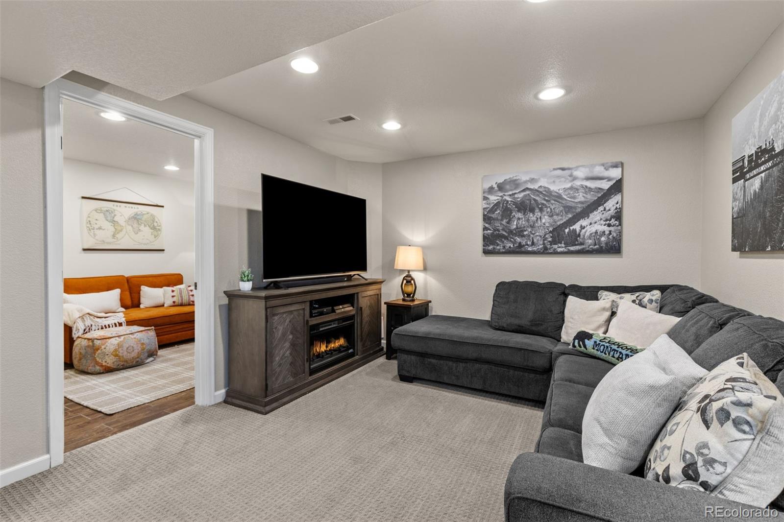 8756 Aberdeen Circle Highlands Ranch CO 80130