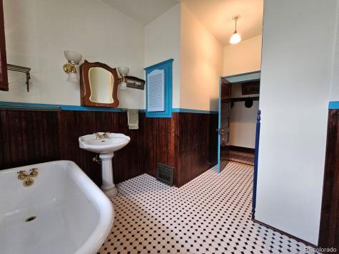 243 Park Avenue Salida CO 81201