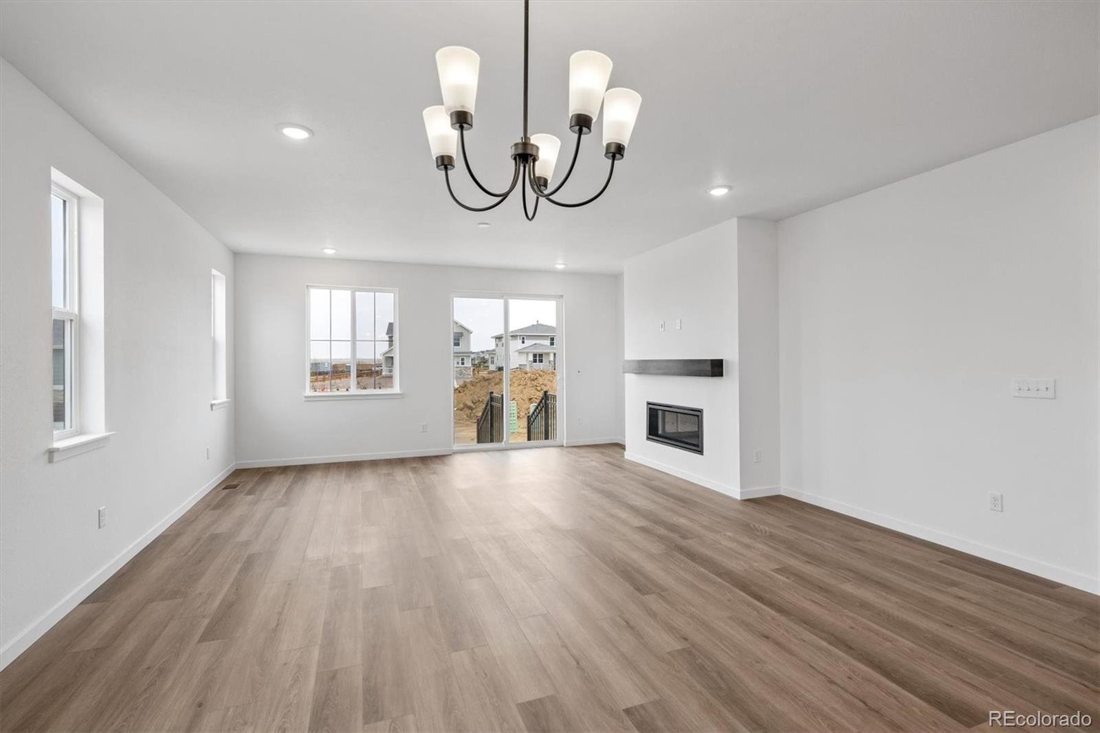 2122 S Irvington Street Aurora CO 80018