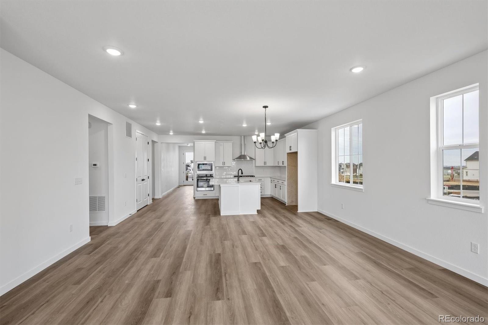 2122 S Irvington Street Aurora CO 80018