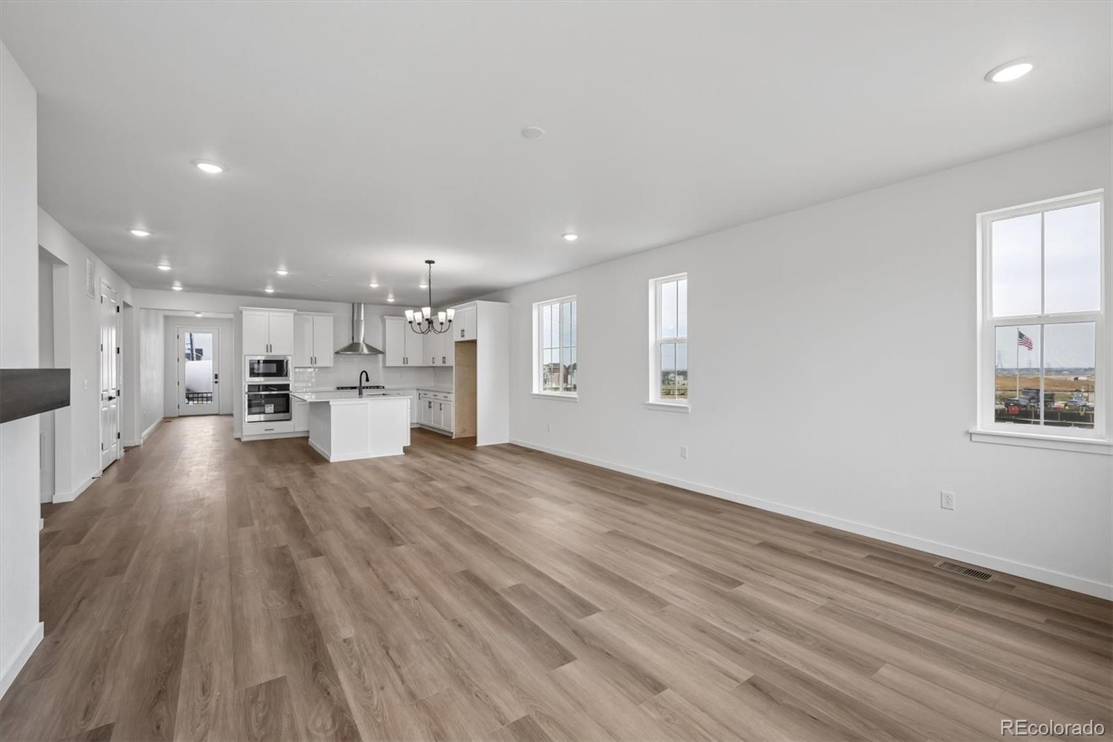 2122 S Irvington Street Aurora CO 80018