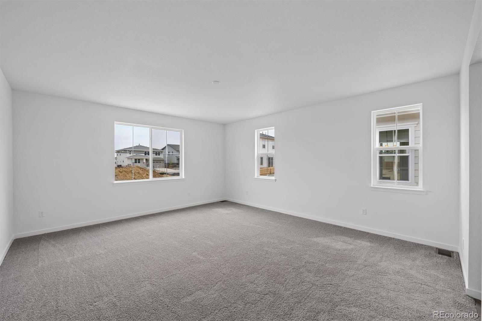2122 S Irvington Street Aurora CO 80018