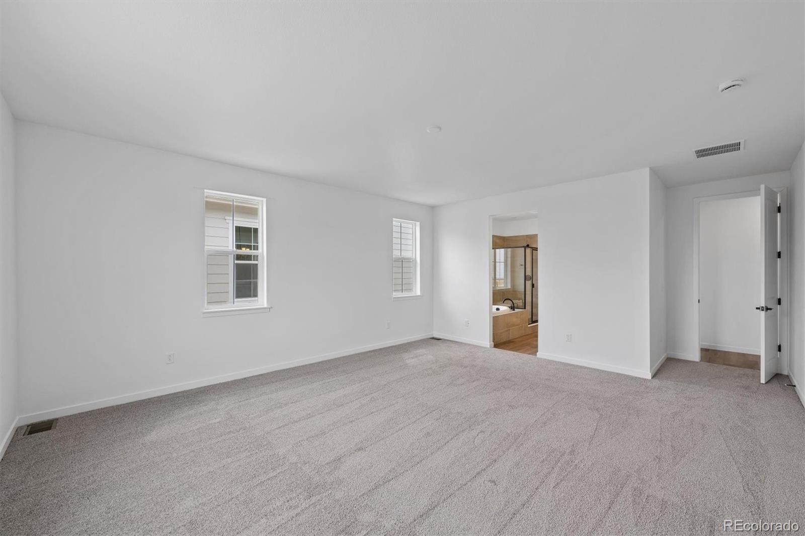 2122 S Irvington Street Aurora CO 80018