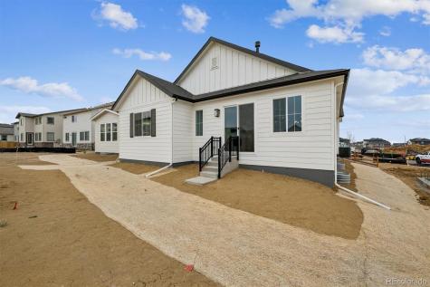 2122 S Irvington Street Aurora CO 80018