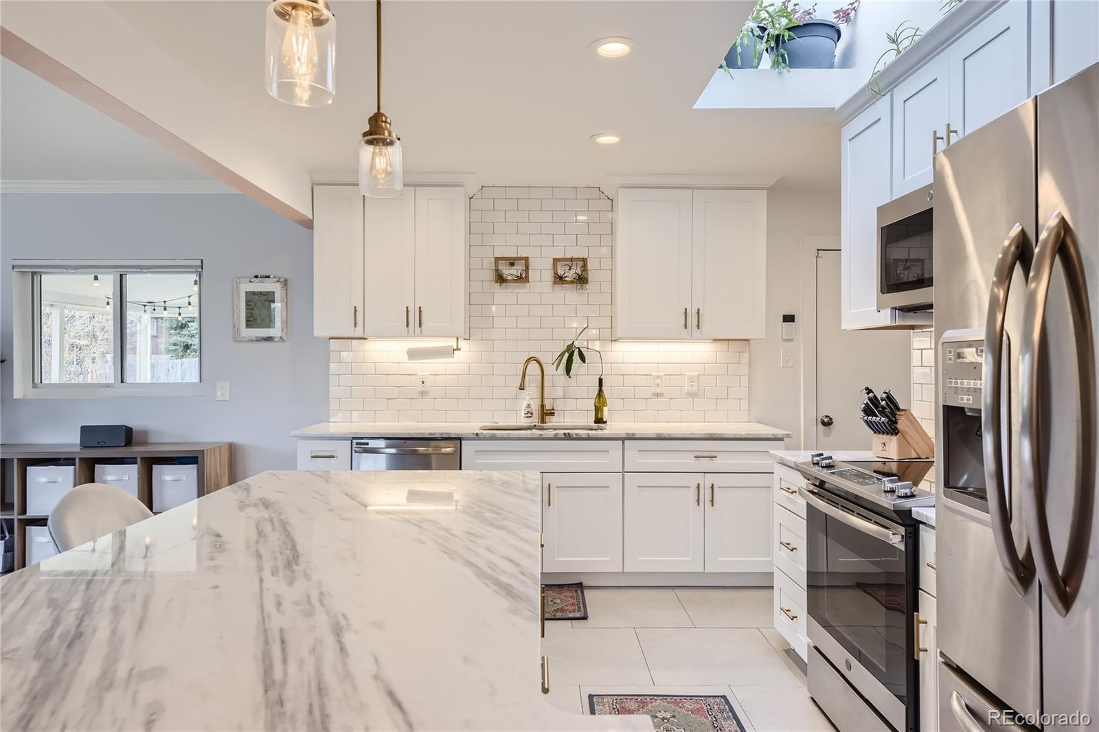 1152 S Vivian Street Lakewood CO 80228